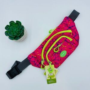 NWT HOT PINK GREEN RETRO MULT POCKETS USE ATHLETIC OUTDOOR TRAIL FANNY PACK